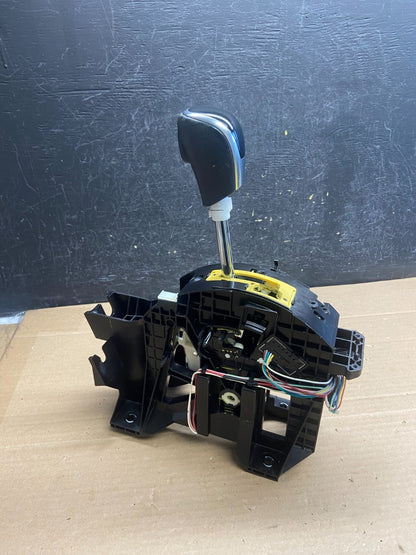 2017 - 2019 Nissan Rogue Automatic Transmission Gear Shifter AG5155 DG2