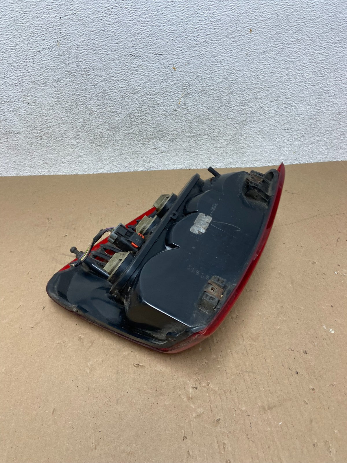 1999 - 2004 Jeep Grand Cherokee WJ Left Driver Lh Tail Light AD6481 DW4