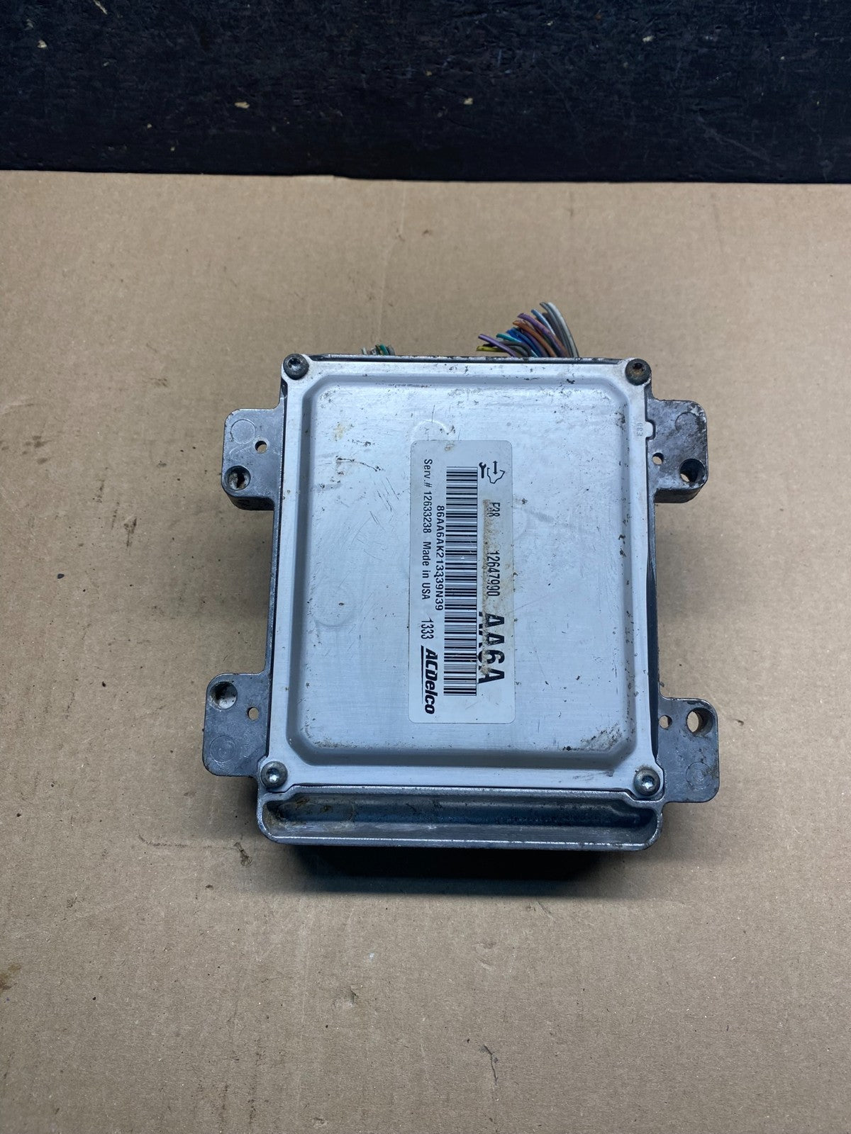 2010 - 2013 GMC Sierra 5.3L Engine Control Module ECM ECU AG4044 DG1