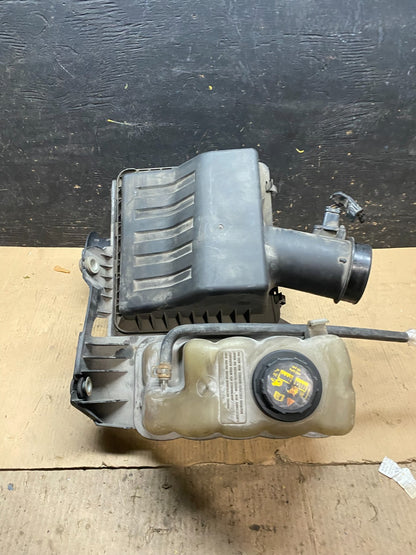 2007-2008 Lincoln Navigator Ford Expedition 5.4L Air Cleaner Intake Box x3133 DG1
