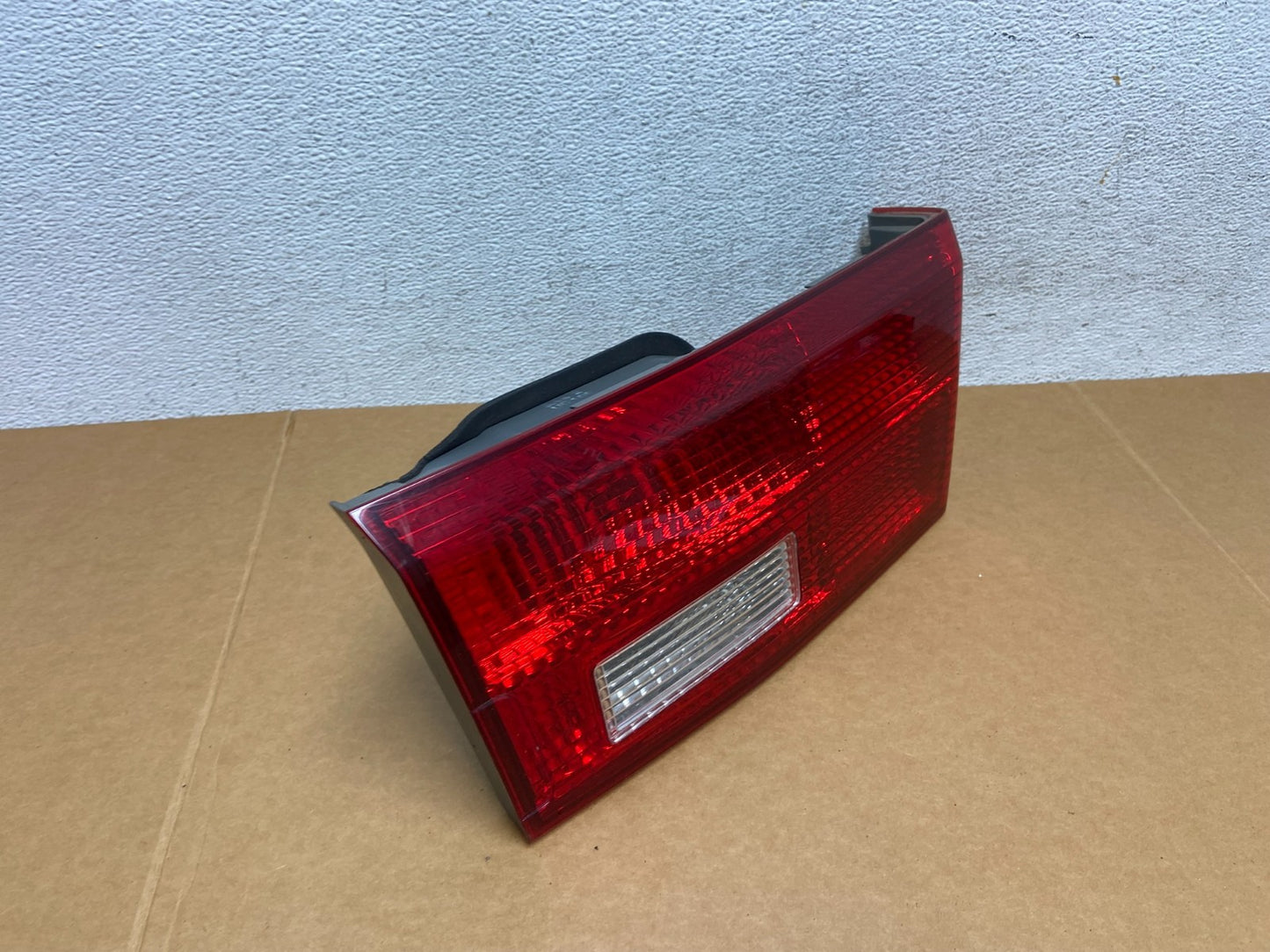 2005 Honda Accord Left Side Driver Lh Inner Trunk Lid Tail Light AD8858 DW2