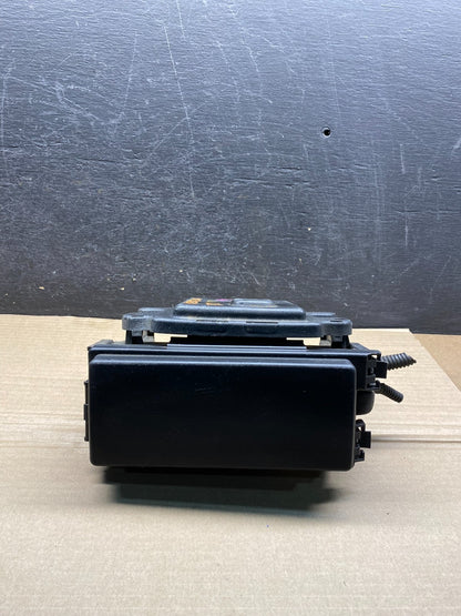 2005 Jeep Grand Cherokee Fuse Box Multi-Function Relay Module Bcm AH9604 DG3