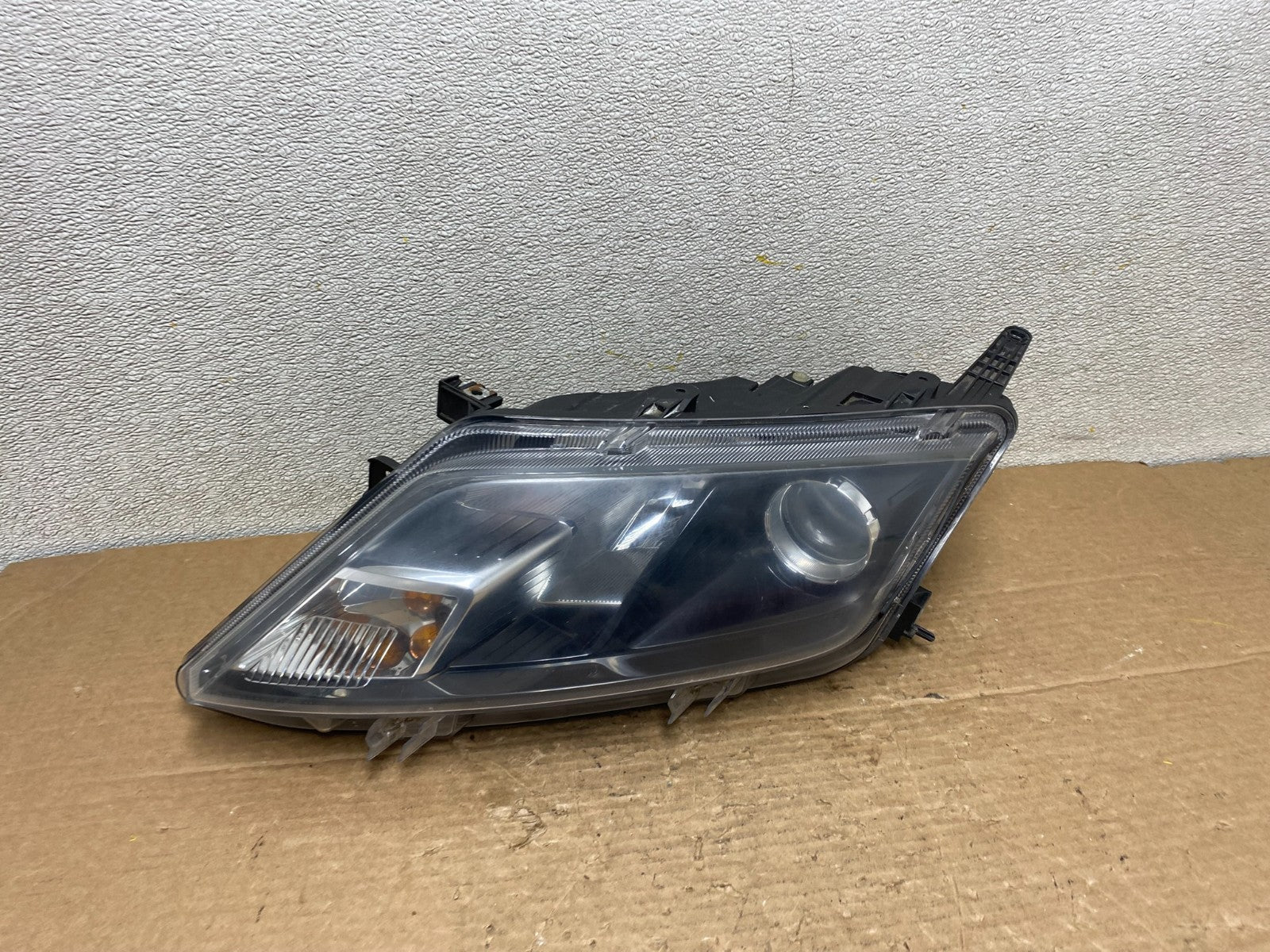 2010 2011 2012 Ford Fusion Left Driver LH Side Headlight Halogen Z2863 DW0