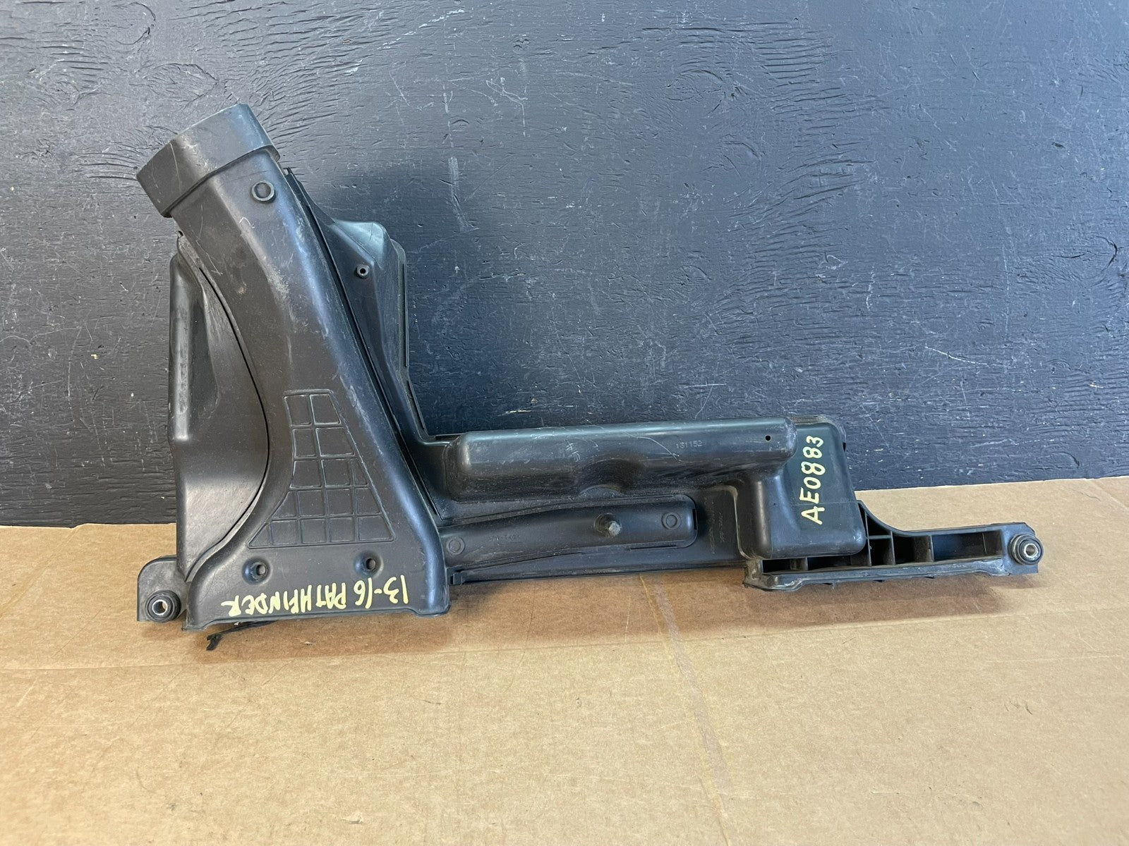 2013-2016 Nissan Pathfinder Upper Air Intake Duct AE0883 DG4