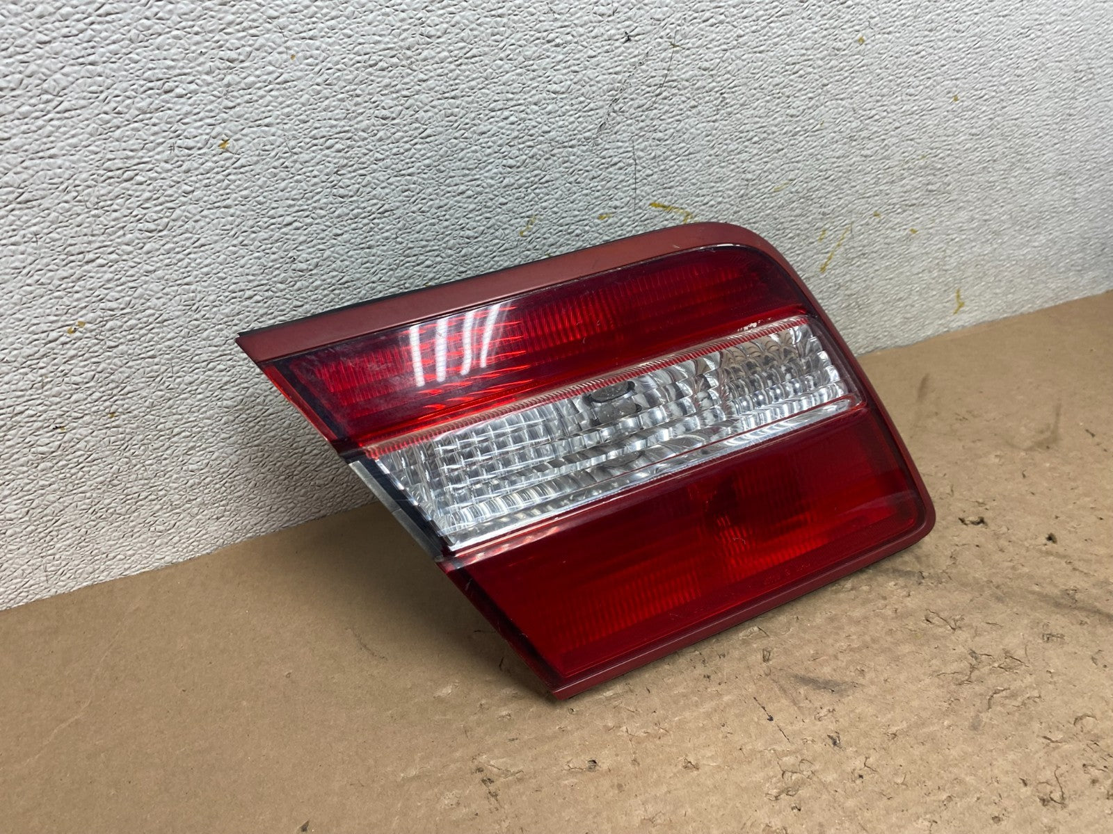 1997 to 1998 Infiniti Q45 Left Driver LH Trunk Inner Tail Light Oem O9290 DW2