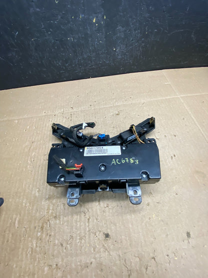 2012 - 2014 Chevrolet Cruze Climate Control A/C Panel AC6783 DG4