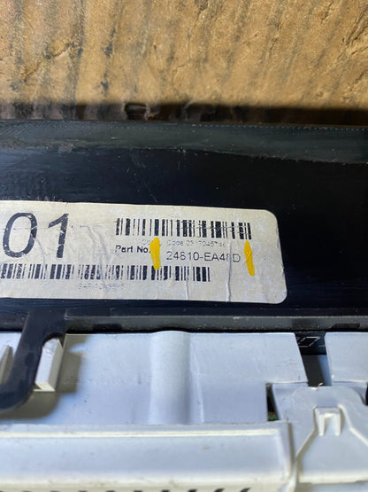 2005 Nissan Pathfinder Speedometer Cluster Gauge OEM  S8729 DG6