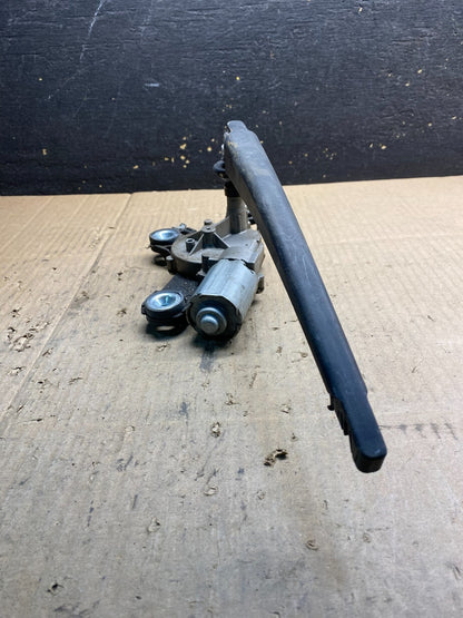 2004 to 2009 Mazda 3 Windshield Rear Wiper Motor ab0366 DG2