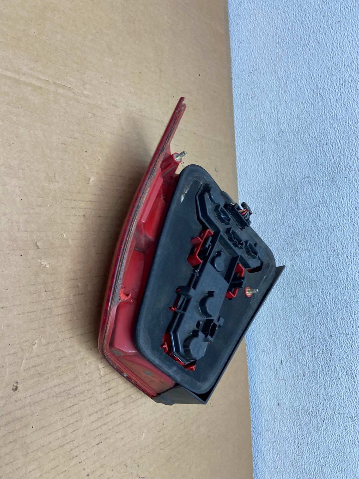 1999 to 2003 Volkswagen Jetta Sedan Left Driver Tail Light AD0767 LK5