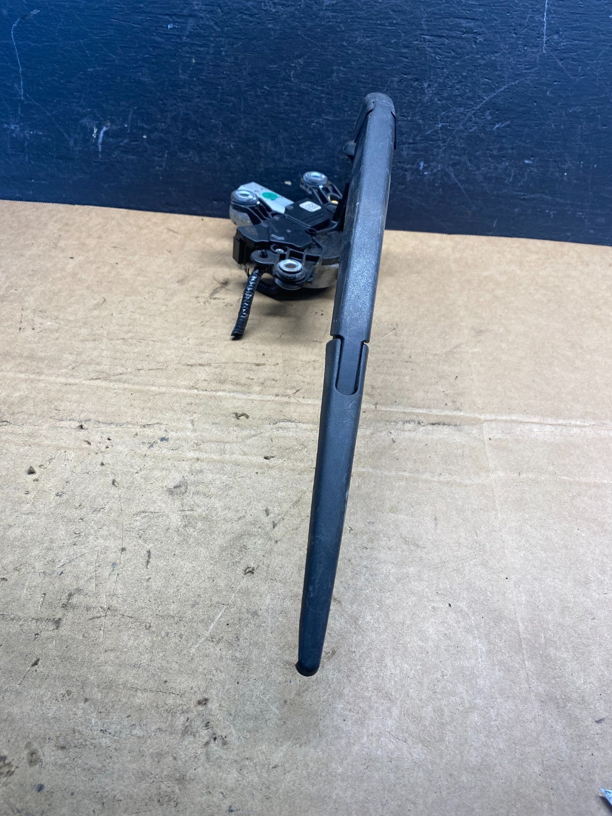 2004-2010 Infiniti QX60 Rear Liftgate Back Window Wiper Motor ad7425 DG2
