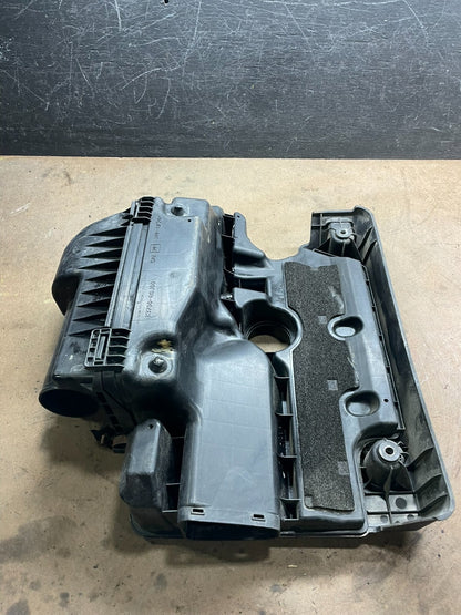 2007-2009 Suzuki SX4 2.0 Air Cleaner Intake Filter Box w/ MAF Sensor L4169 DG7