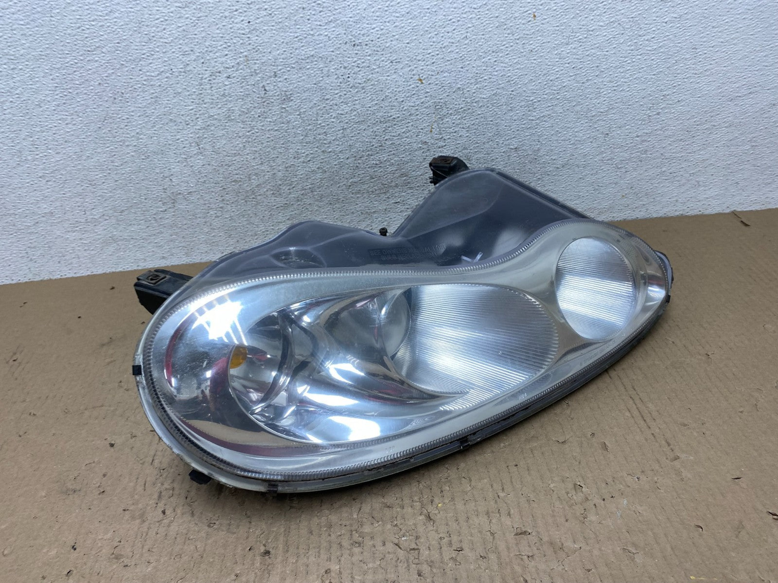 1998 -2004 Chrysler Concorde Right Passenger RH Halogen Headlight af2821 DG2