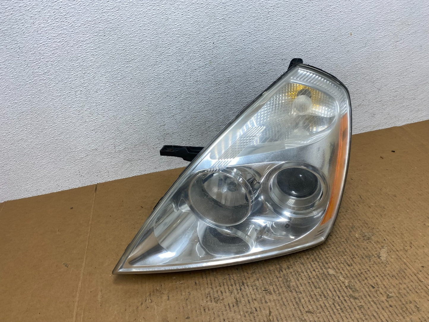 2008-2012 Kia Sedona Left Driver Lh Side Headlight Halogen AE1471 DW2