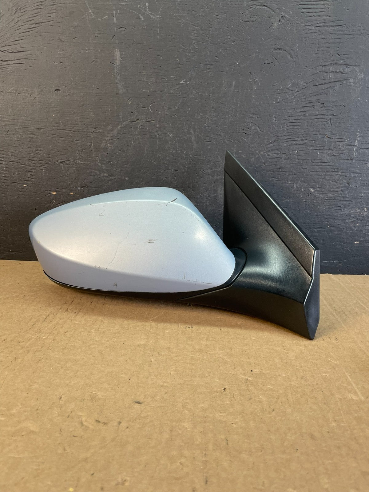 2012 to 2017 Hyundai Accent Right Passenger Side View Door Mirror AD0331 DW0