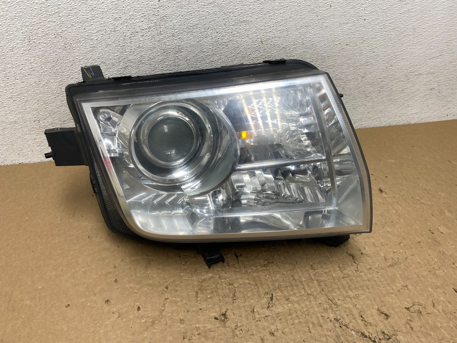 Halogen 2007 to 2010 Lincoln MKX Headlight Right Passenger Side AF8340 DW0