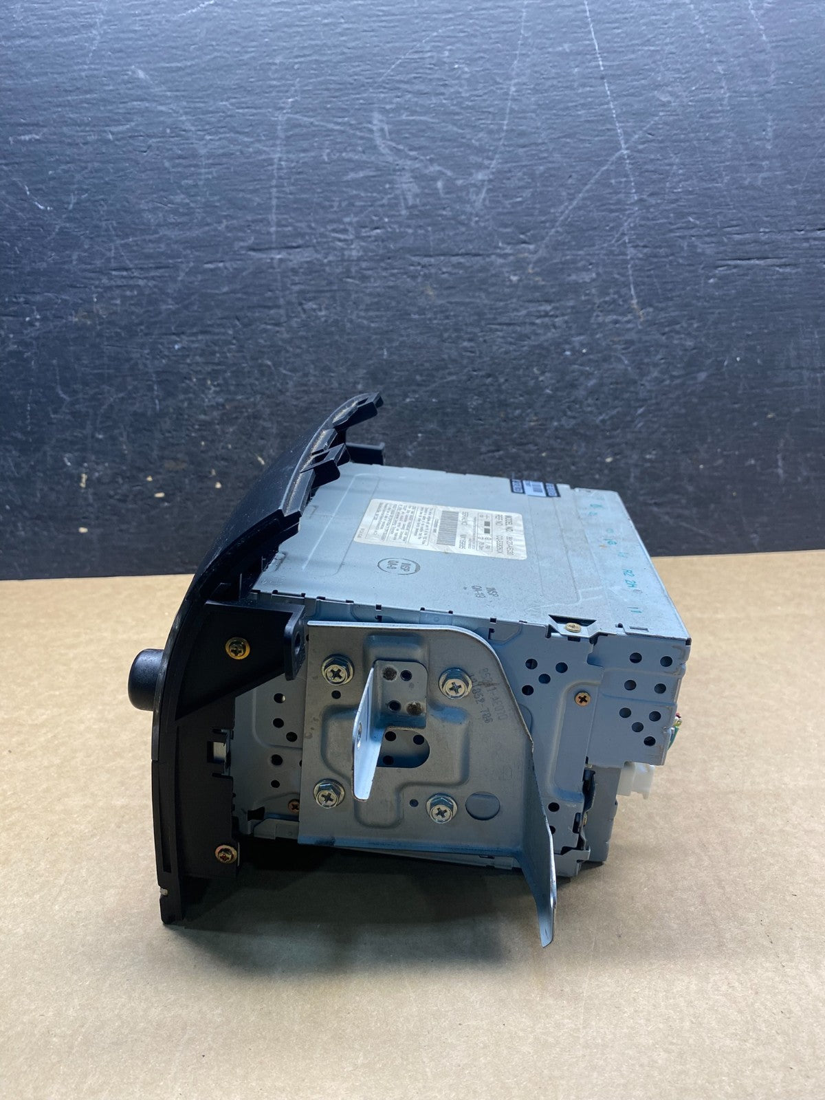 2004 to 2010 Toyota Sienna AM FM CD WMA Mp3 Radio Receiver AG7345 DG2