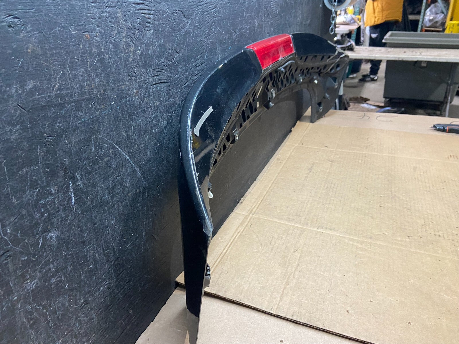 2012 to 2017 Ford Focus SE 4DR Hatchback Trunk Lid Spoiler Wing OEM i2842 DG18