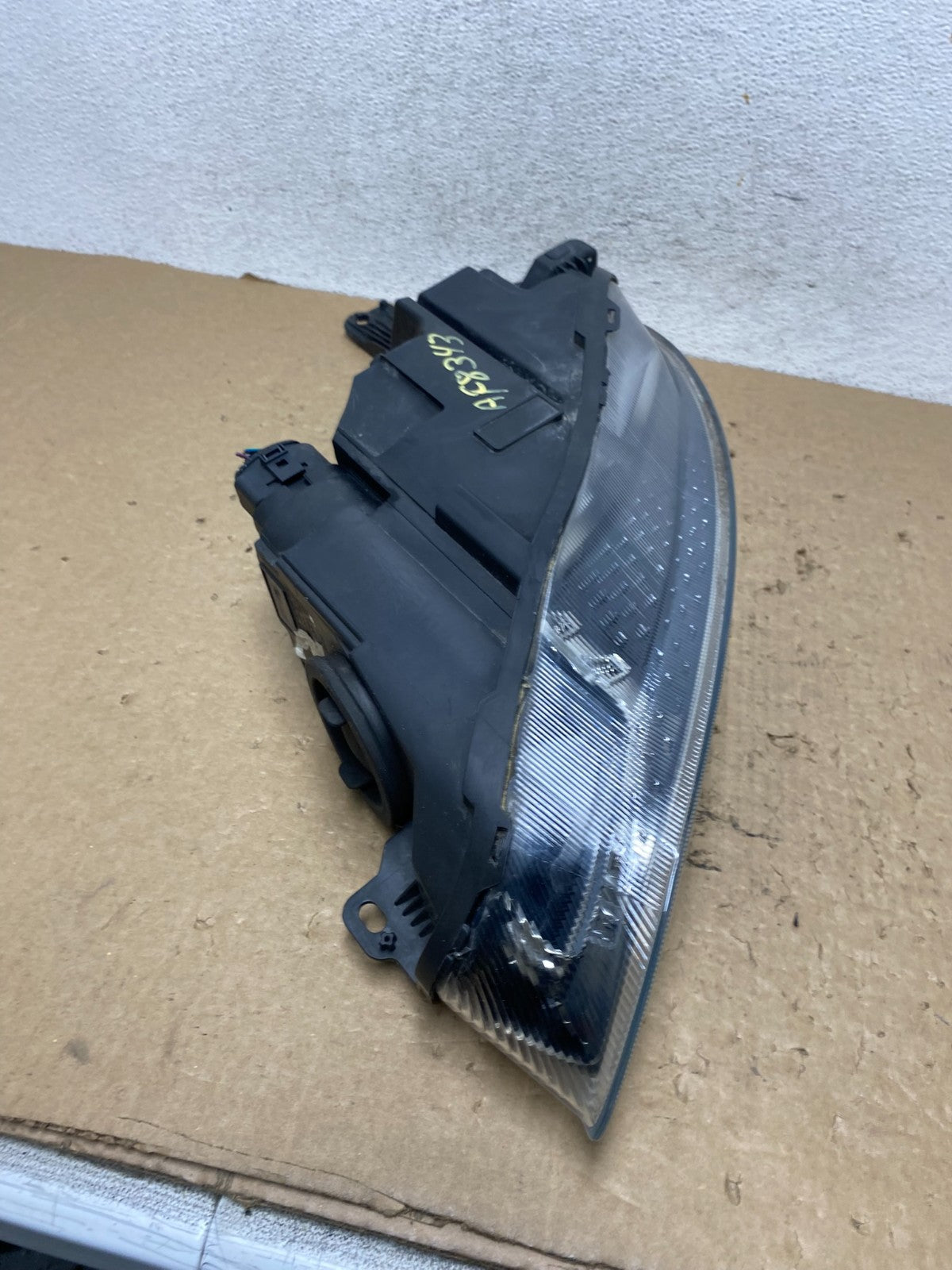 2015-2017 Ford Focus Right Passenger Rh Side Halogen Headlight AF8343 DW9