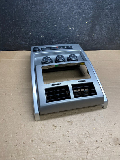 2008 to 2012 Jeep Liberty Dash Climate Temperature Control Radio Bezel AG6397 DG2