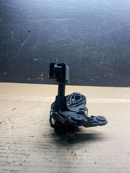 2013 to 2019 Ford Escape Rear Windshield Wiper Motor OEM aa3264 DG2