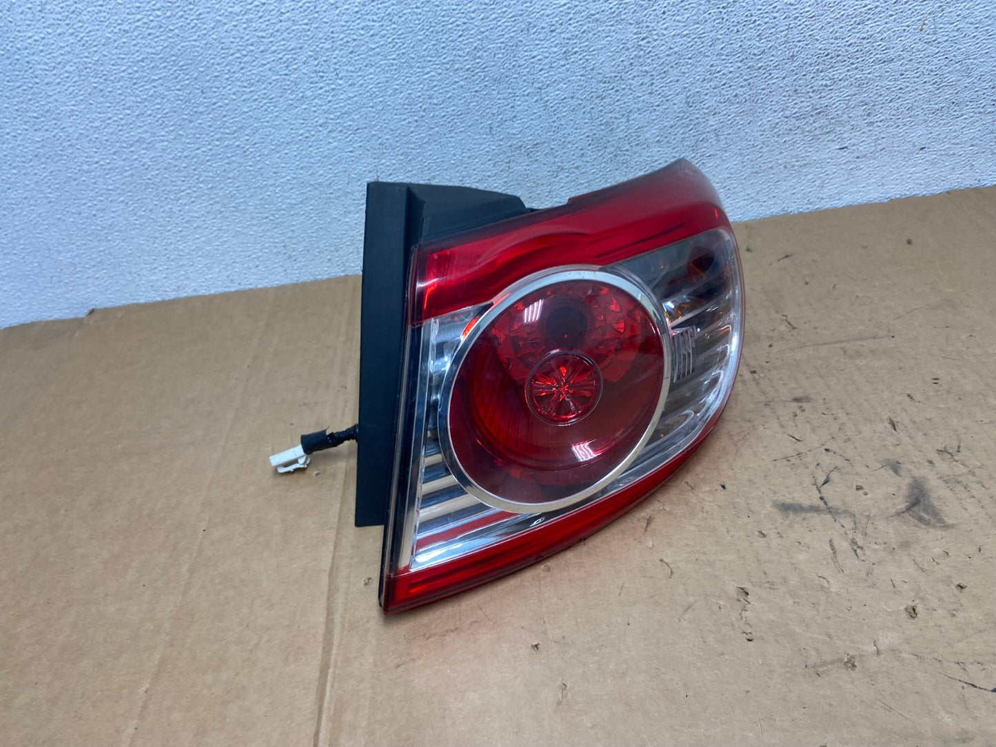 2010 to 2012 Hyundai Santa Fe Right Passenger RH Tail Light DEPO AD2827 LK2