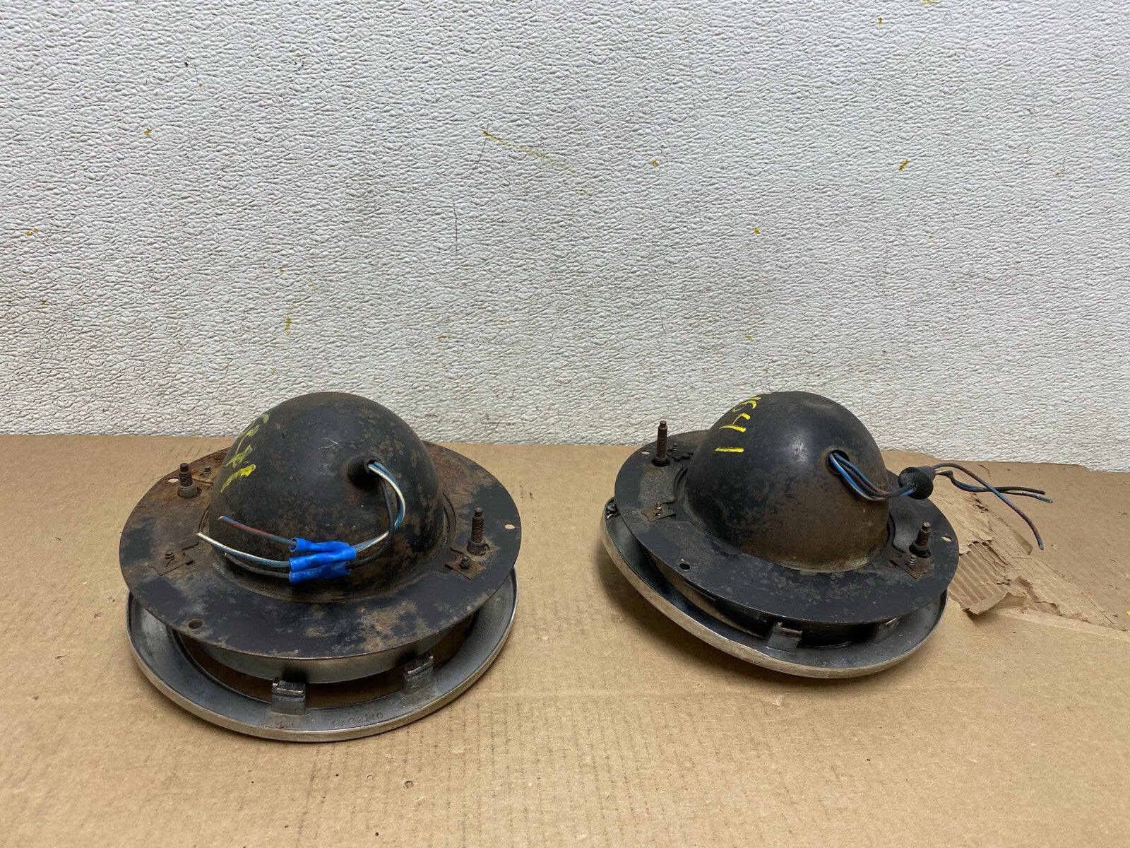 1982 to 1987 Jaguar XJ6 Halogen Front Headlights L46415