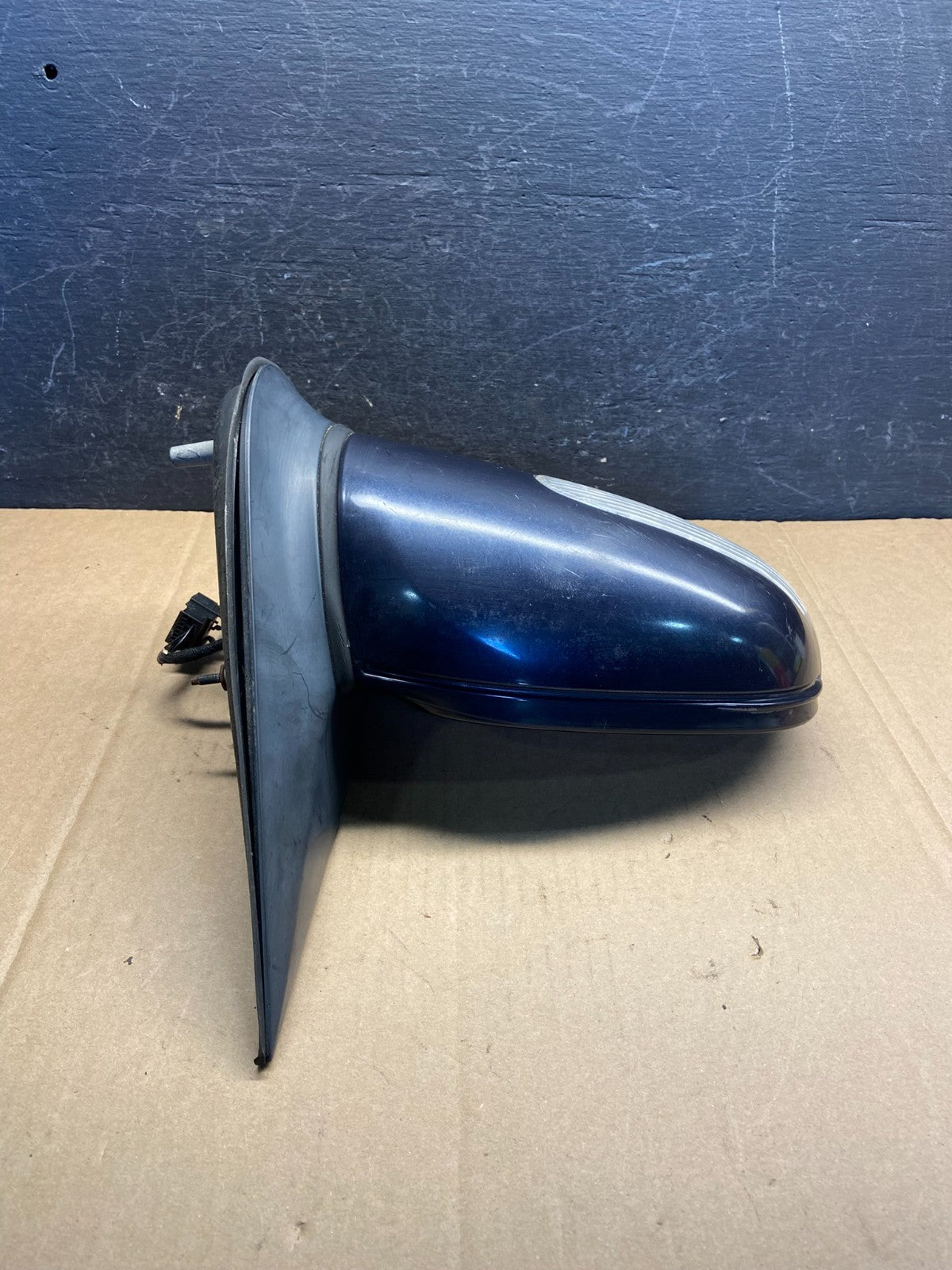 2002 to 2005 Mercedes ML Right Passenger Side View Door Mirror AF9439 DW1