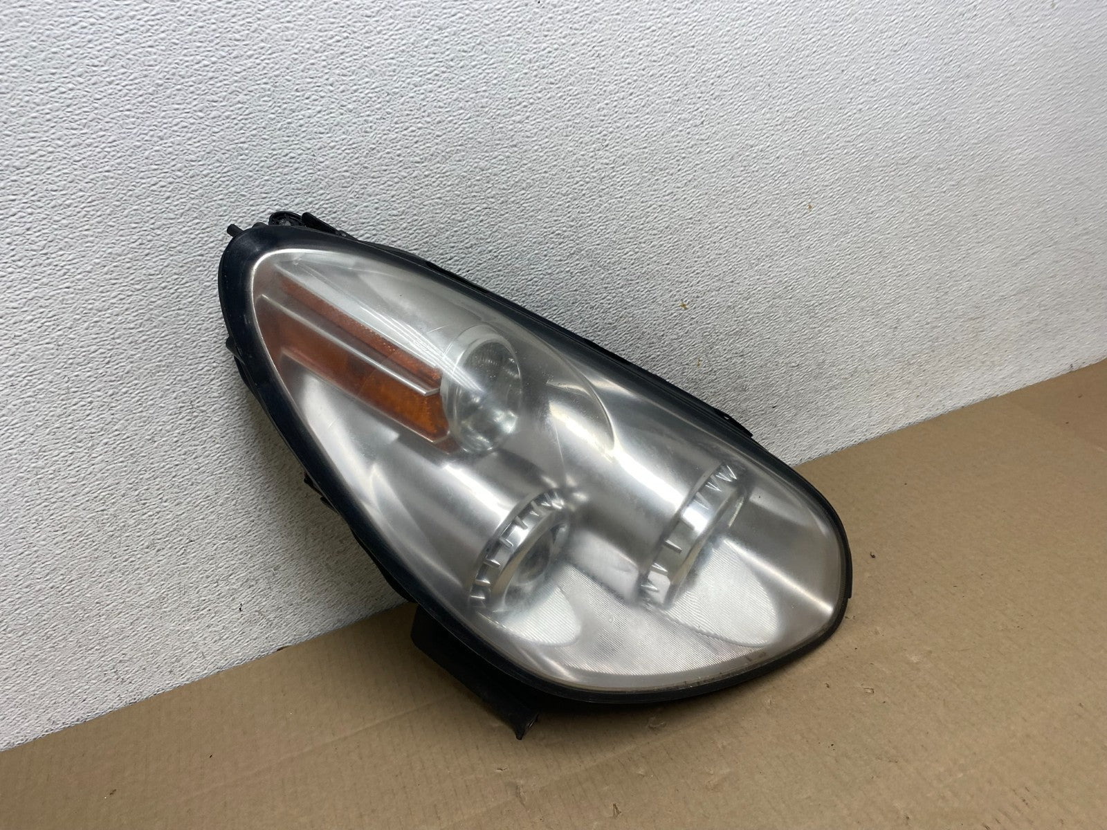 2006 - 2007 Subaru Tribeca B9 Right Passenger RH Halogen Headlight AG5832 DW2