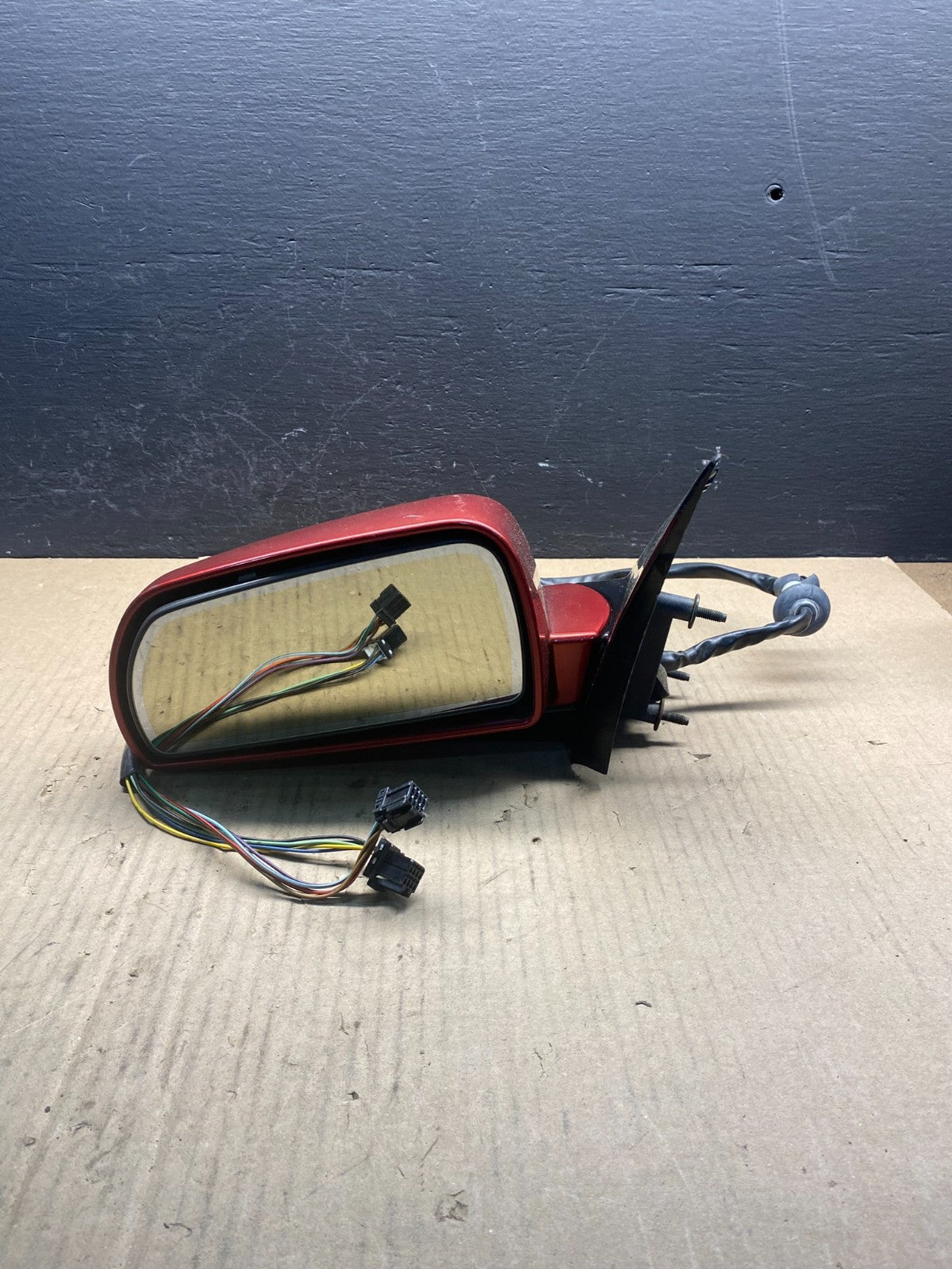 2005 to 2011 Cadillac STS Left Driver LH View Door Mirror AC2395 MS9