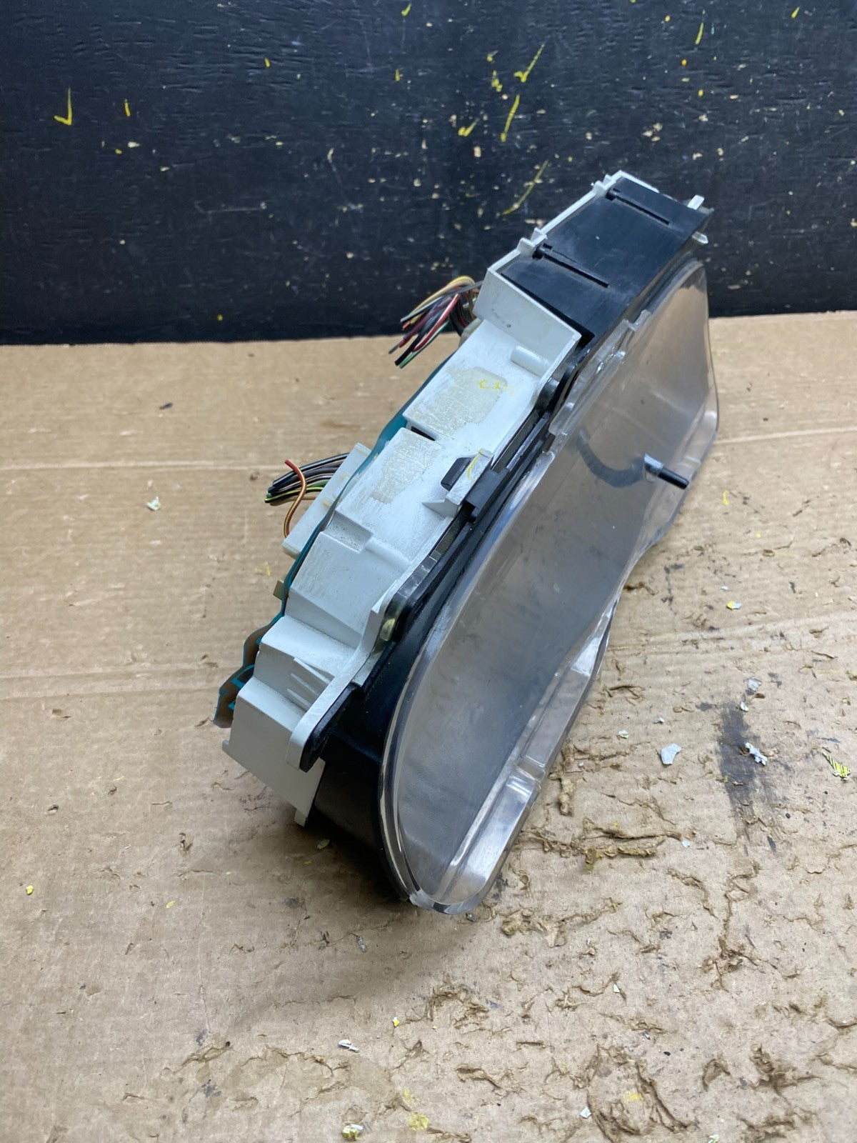 2001 - 2002 Ford Econoline E250 E350 Van Speedometer Instrument Cluster x1395 DG2