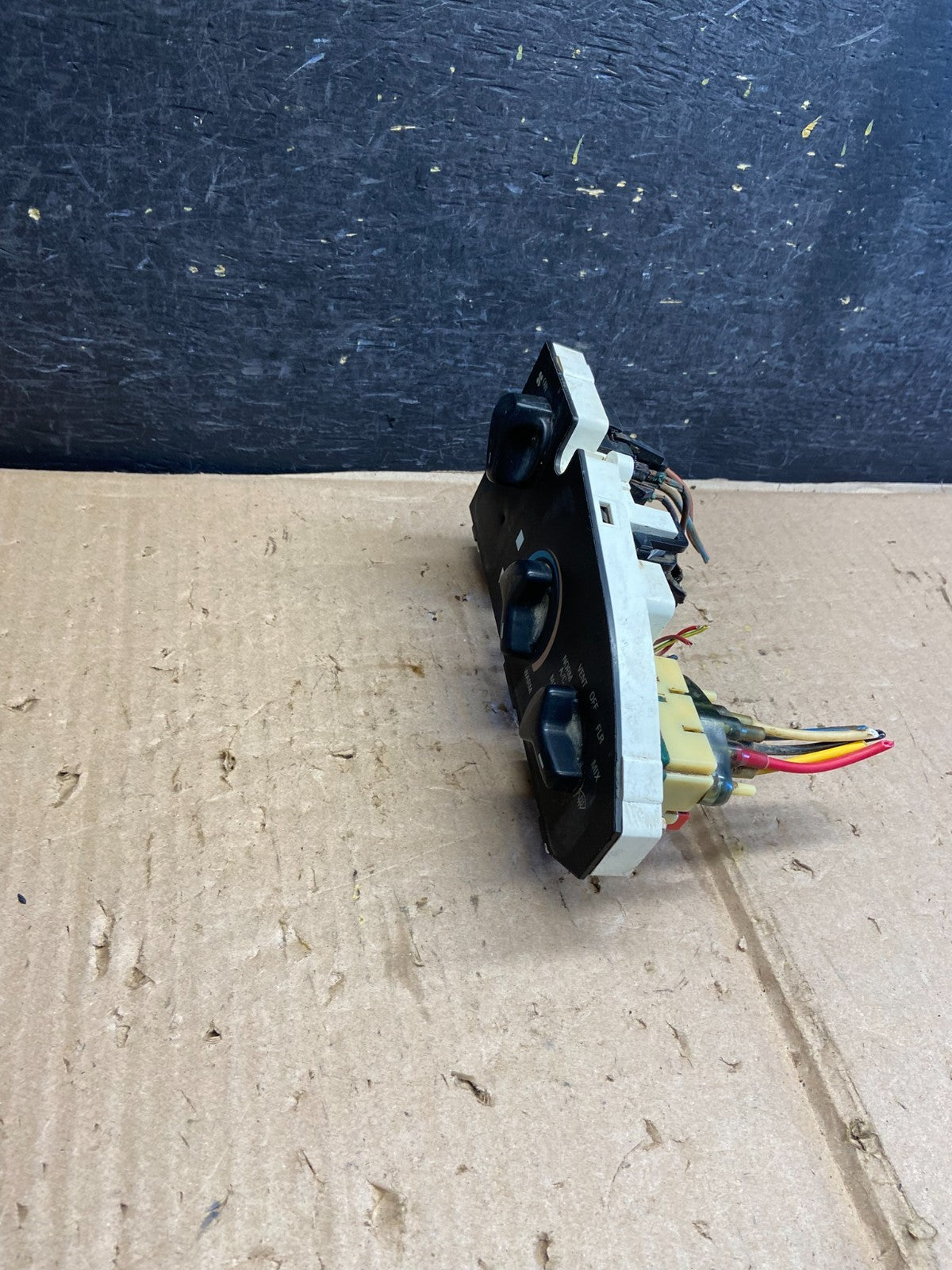 1997-2014 Ford Van Econoline E150 E250 Heater Climate Fan Control AI2872 DG2