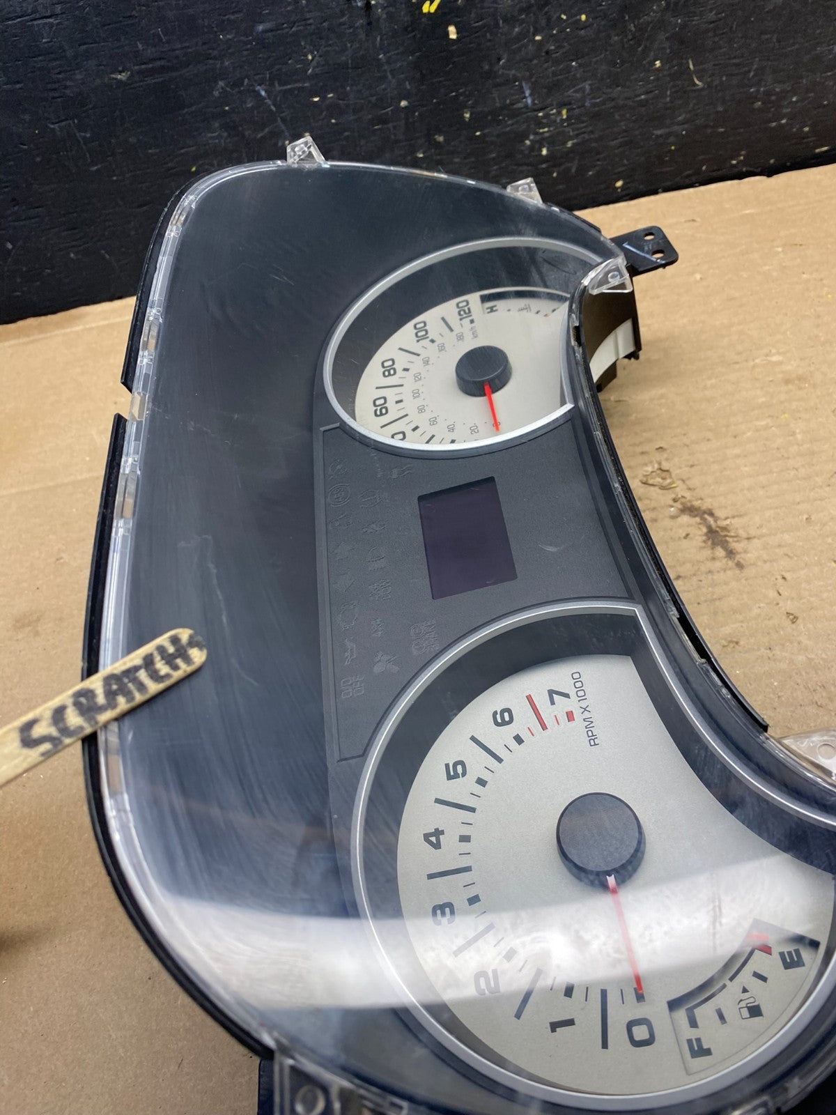 2006 2007 Ford Explorer Speedometer Cluster Gauge Oem R2852 DG1