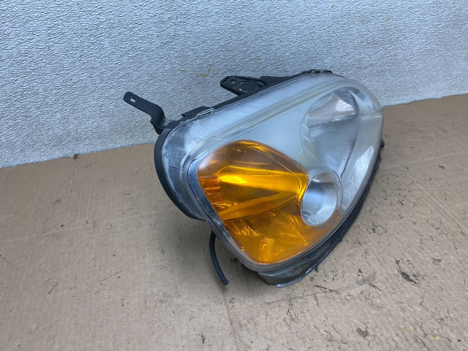 2001 - 2003 Honda Civic Coupe Headlight Halogen Right Passenger Rh Oem W1056 DW2