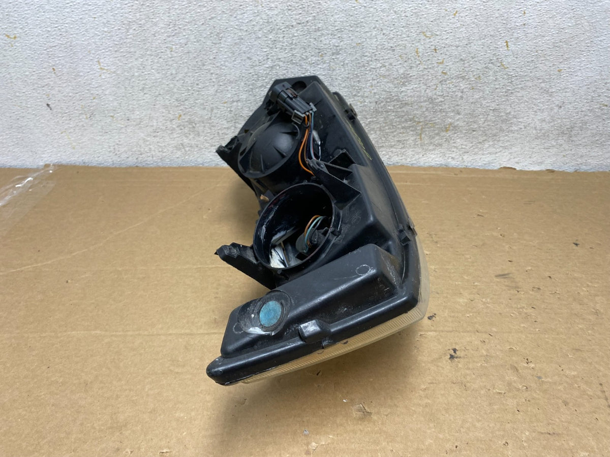 2003 to 2007 Saturn Ion Halogen Headlight Left Driver LH Side AH8307 DW8