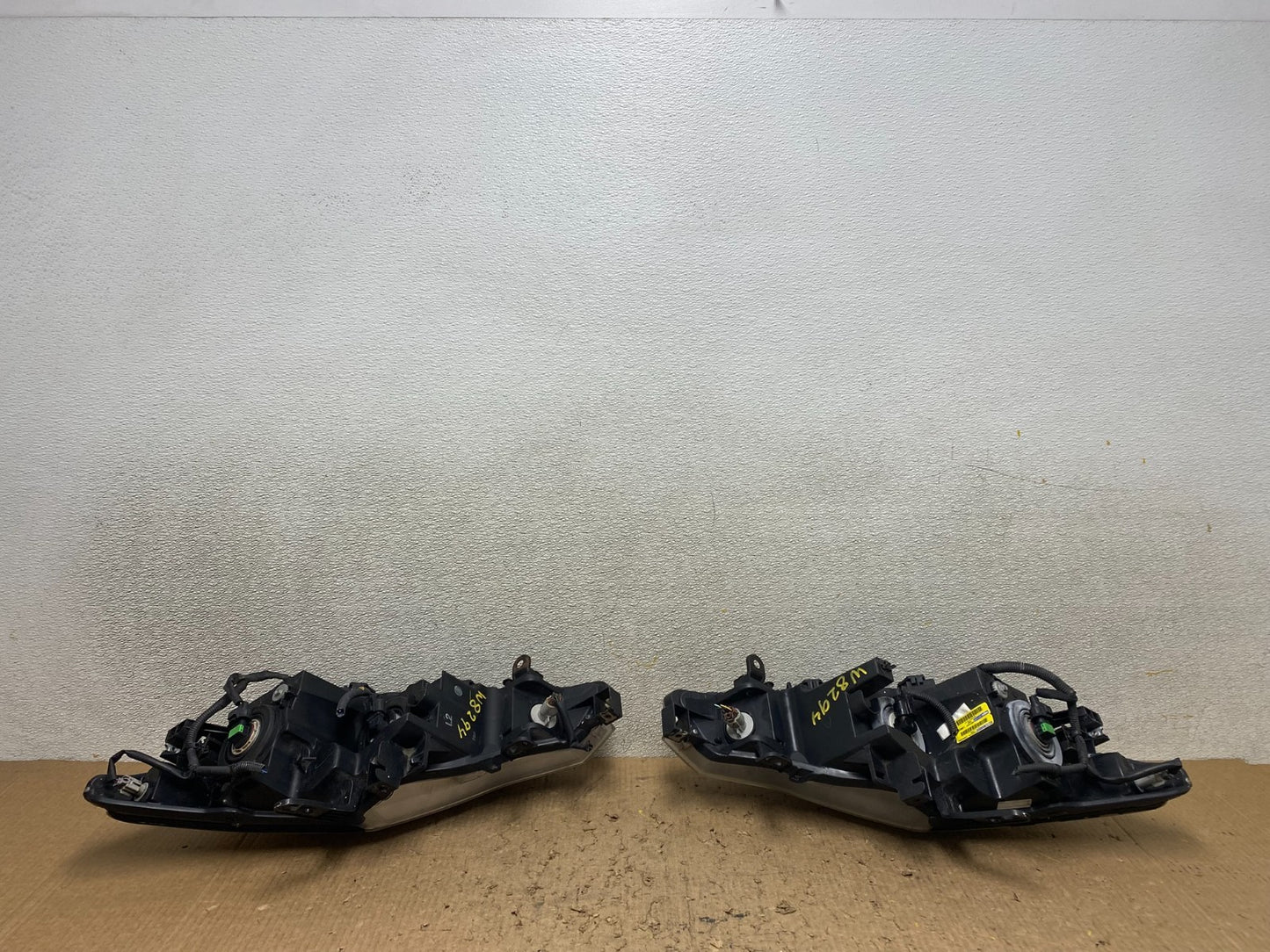 Halogen 2011 2012 2013 2014 Nissan Murano Headlights Left+Right Side W8294 DW10