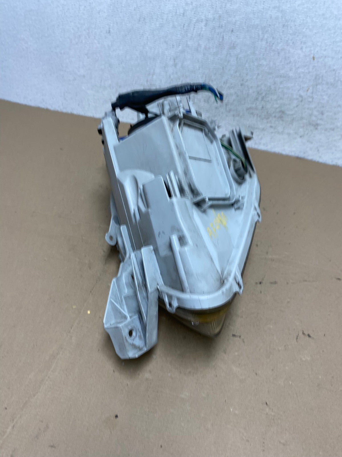 2007 2008 2009 Toyota Yaris Right Passenger RH Halogen Headlight AF4486 LK7