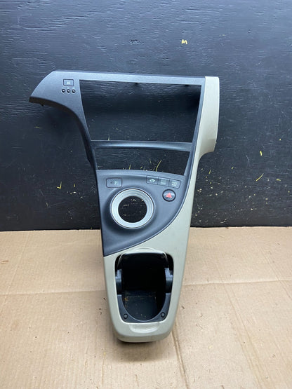 2010 to 2015 Toyota Prius 1.8L Gear Shifter Trim Panel Cover Bezel AA4903 DG1