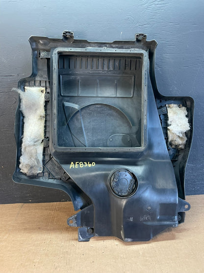 2010 2011 2012 Mazda CX7 CX-7 2.3L Engine Shield Top Cover AE8360 DW3