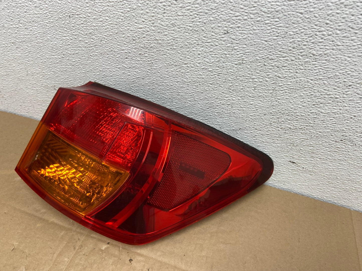 2006-2008 Lexus IS250 Right Passenger Rh Side Outer Tail Light OEM AC3796 LK1
