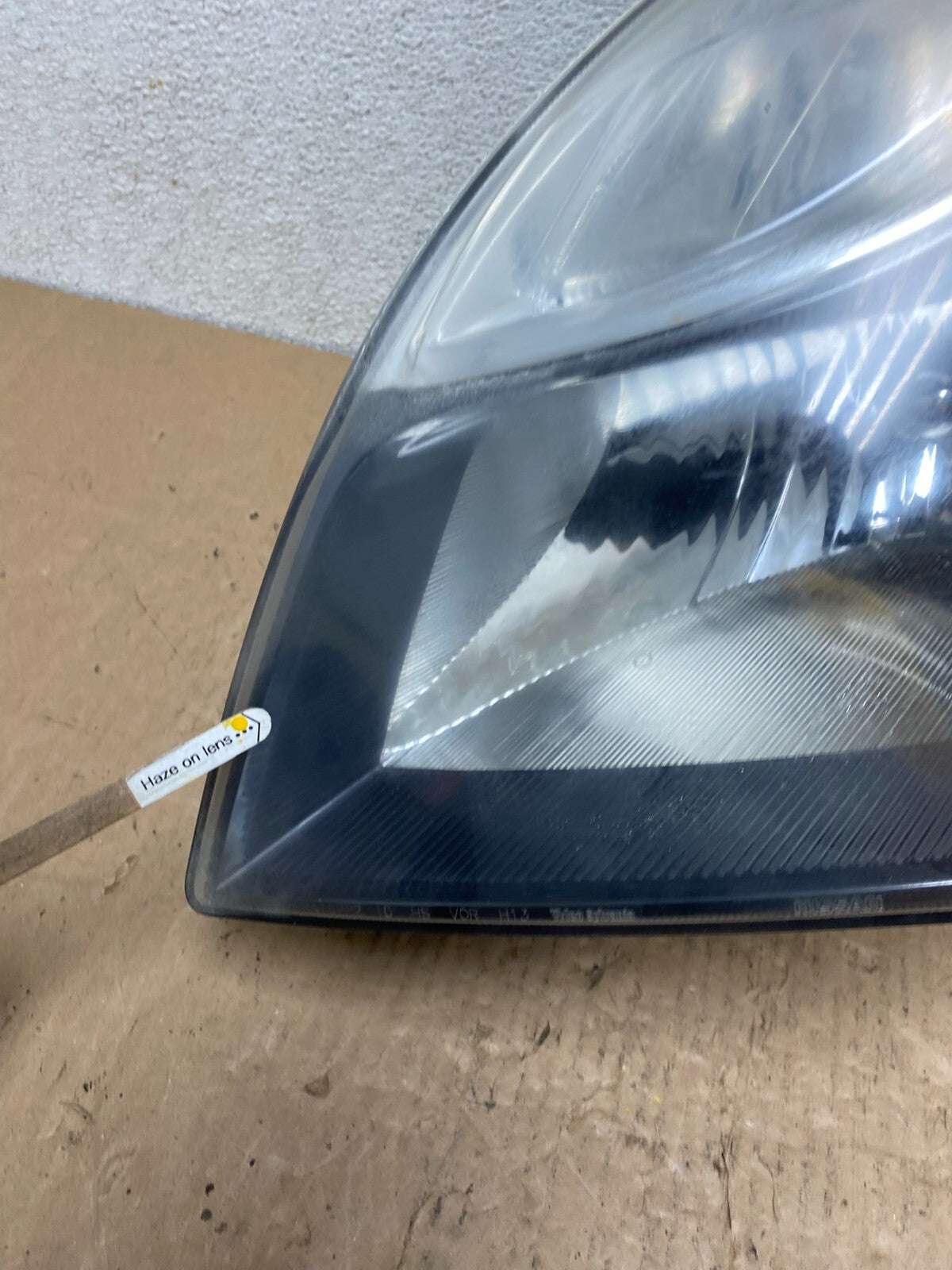 2010-2012 Nissan Sentra Halogen Left Driver LH Black Headlight N1359 DW4