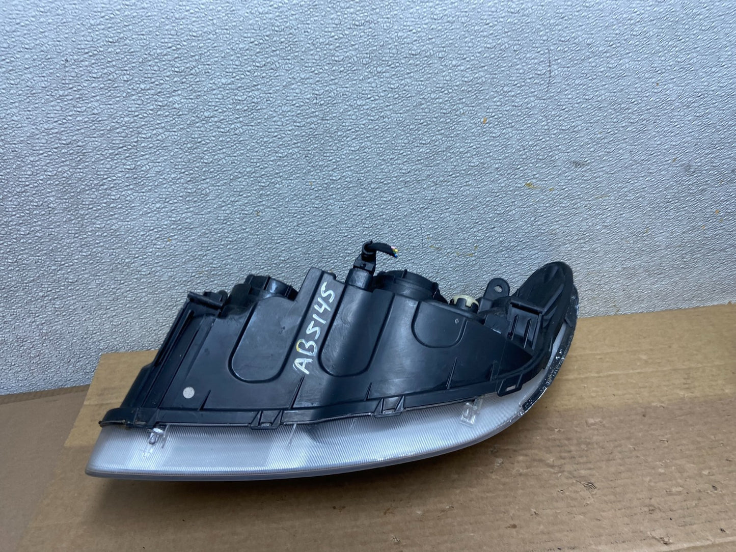 2007 2008 2009 2010 Hyundai Elantra Right Passenger Side Headlight OEM AB5145 DW6