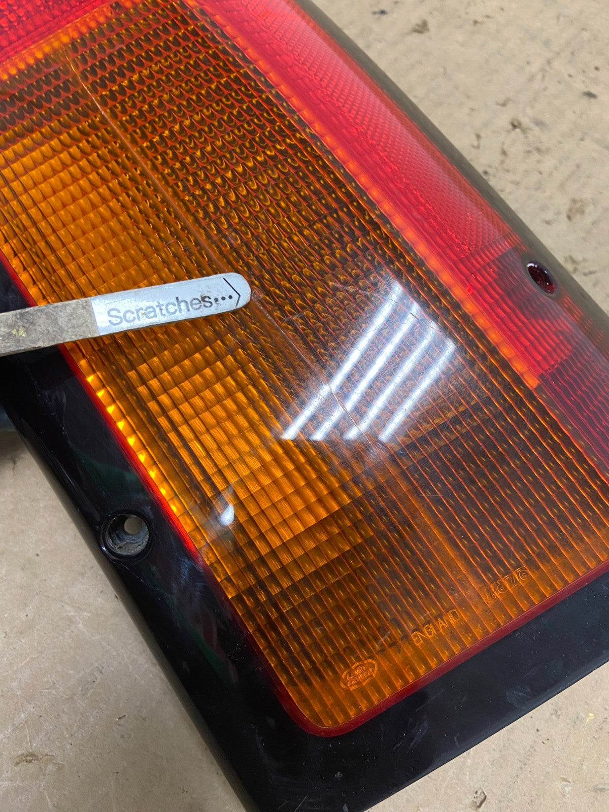 2003 - 2004 Land Rover Discovery 2 Right Passenger Side Tail Light ad3031 DG3