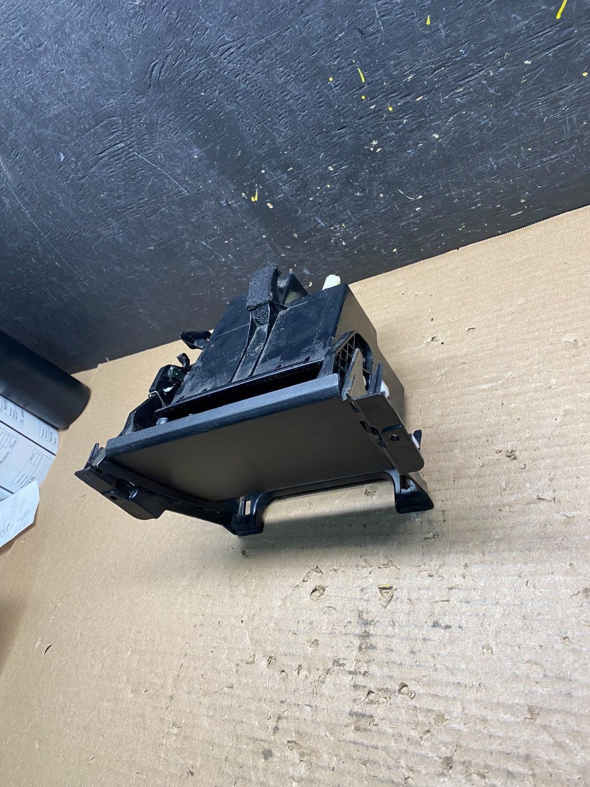 2007 - 2011 Toyota Camry Console Center Storage Dash 58804-06370 S2979 DG1