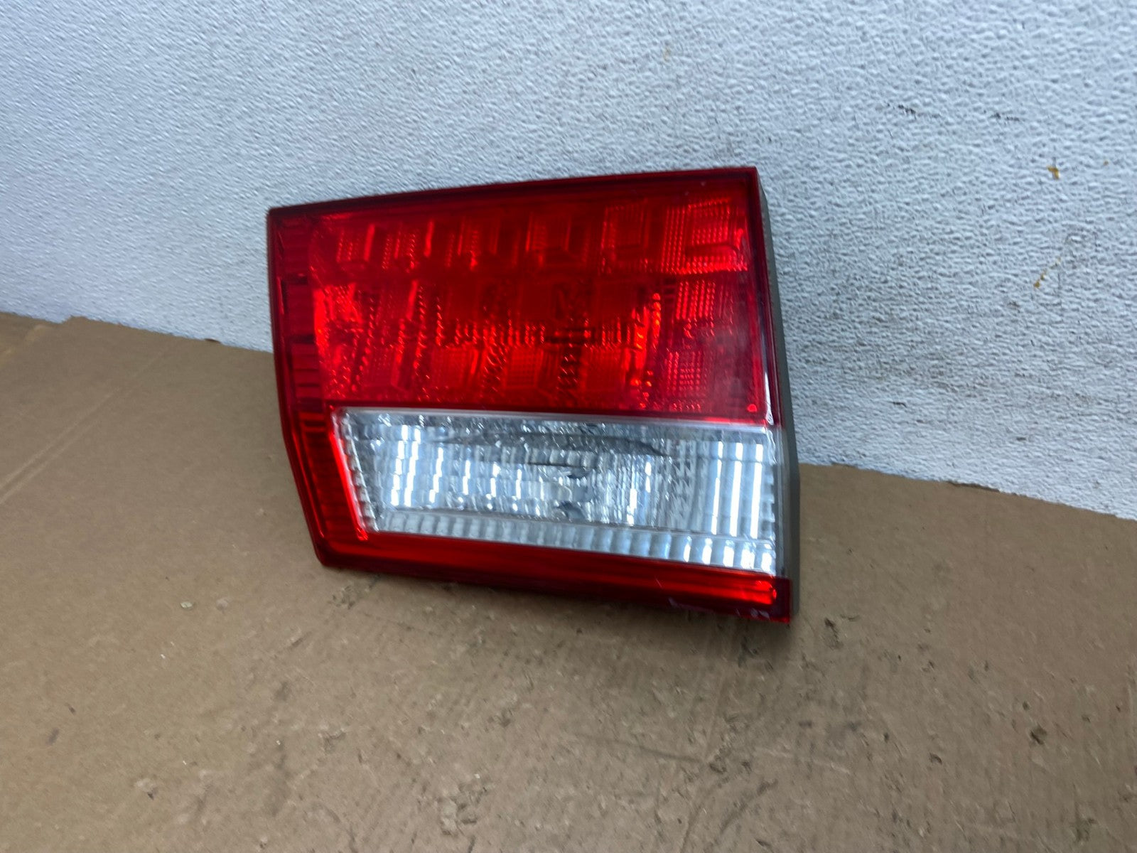 2005 2006 2007 Honda Odyssey Inner Left Driver Lh Tail Light AD8145 LK1