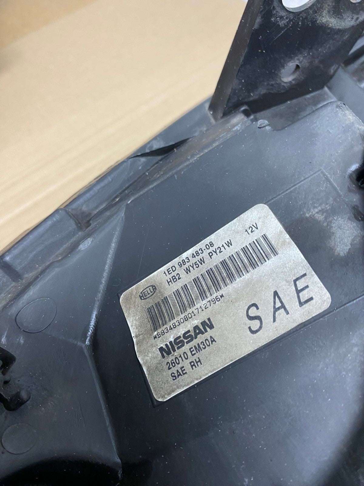 2008 to 2012 Nissan Versa Headlight Right Passenger Rh Side AE9507 LK9