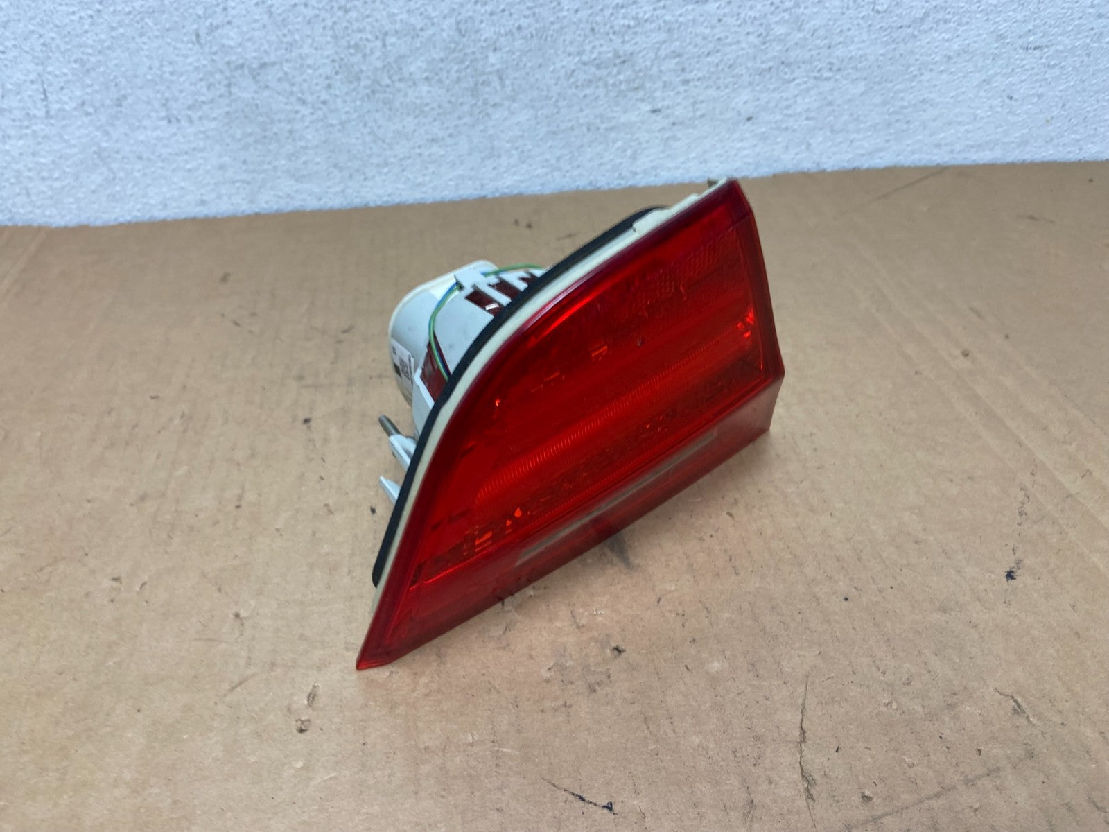 2009 2010 2011 BMW 3 328i 335i E90 Left Driver LH Tail Light Inner AD2712 DW2