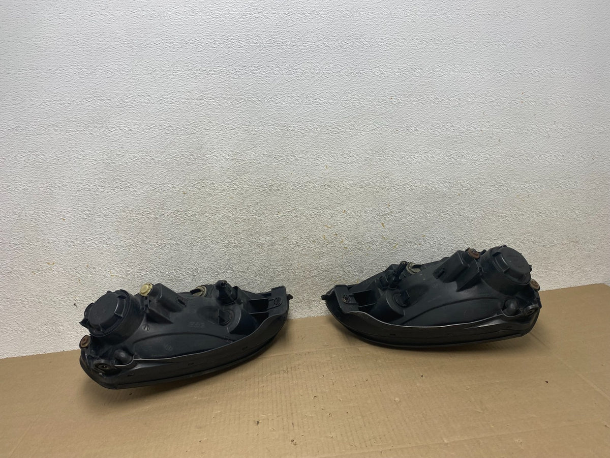 2005 to 2008 Hyundai Tucson Left+Right Side Headlights AI1434 DW10