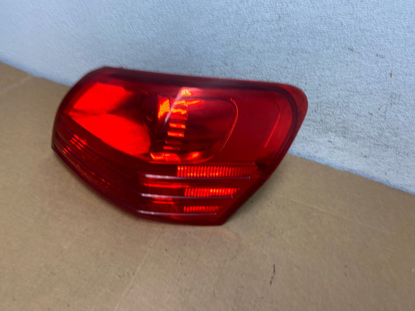 2008 to 2015 Nissan Rogue Right Passenger Rh Side Tail Light AD5317 LK1