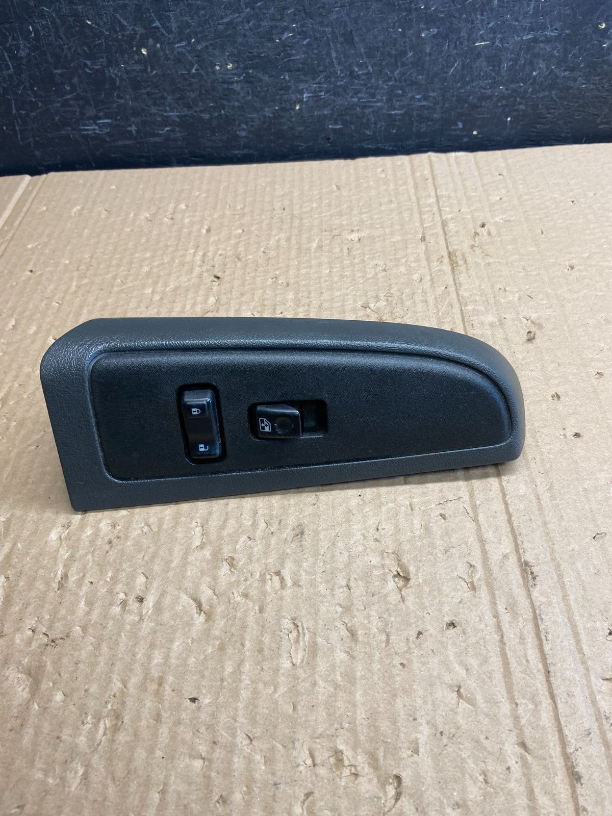 2003-2006 Chevrolet Silverado Right Passenger RH Window Switch af6342 DG0