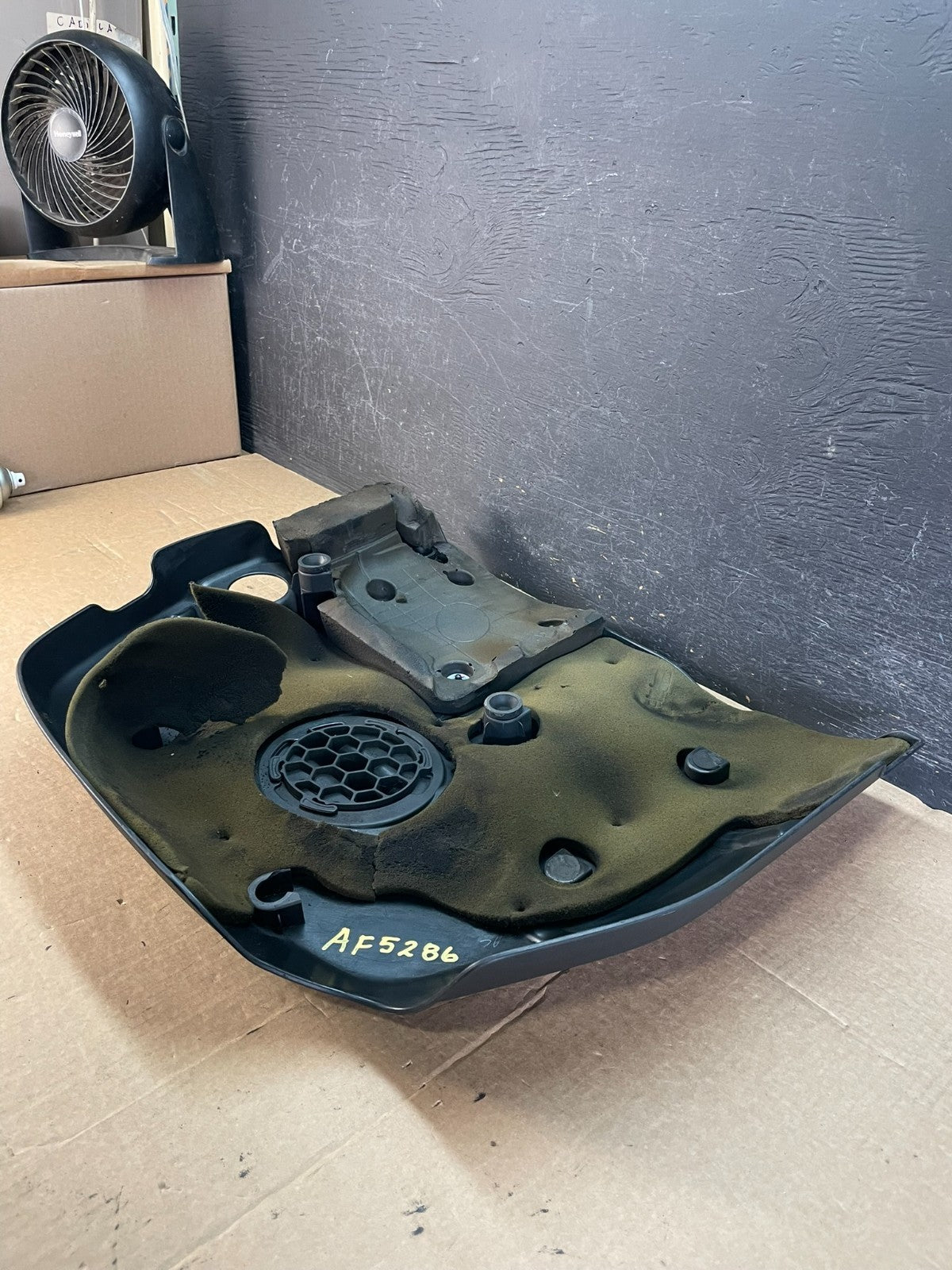2011 to 2019 Jeep Grand Cherokee Dodge Durango 3.6L Engine Cover AF5286 DG4